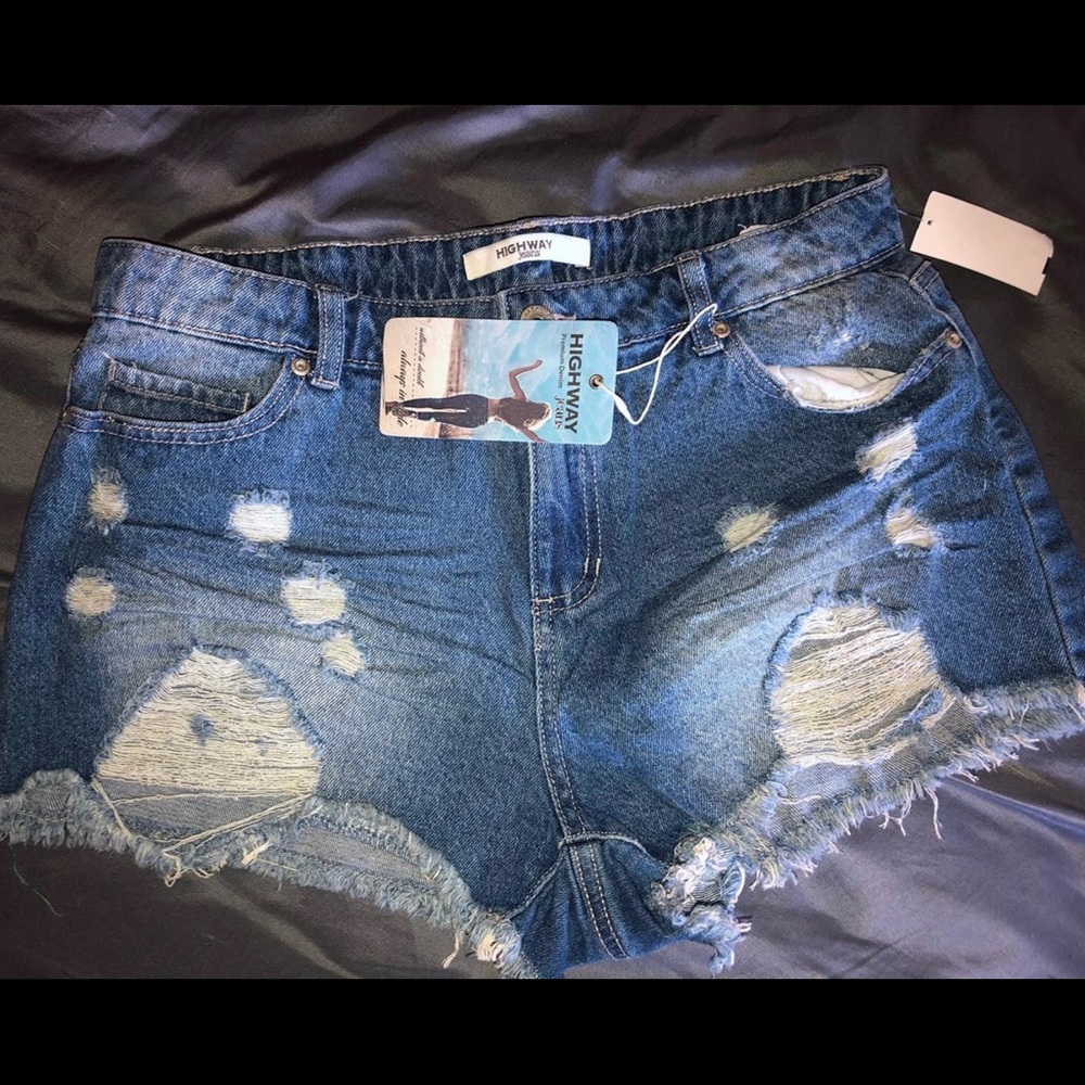 Distressed Jeans Short